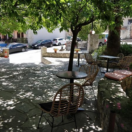 Sivilla Boutique Afytos Buitenkant foto