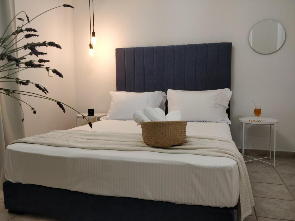 Sivilla Boutique Afytos Buitenkant foto