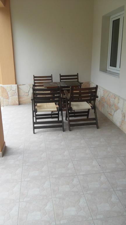 Sivilla Boutique Afytos Buitenkant foto