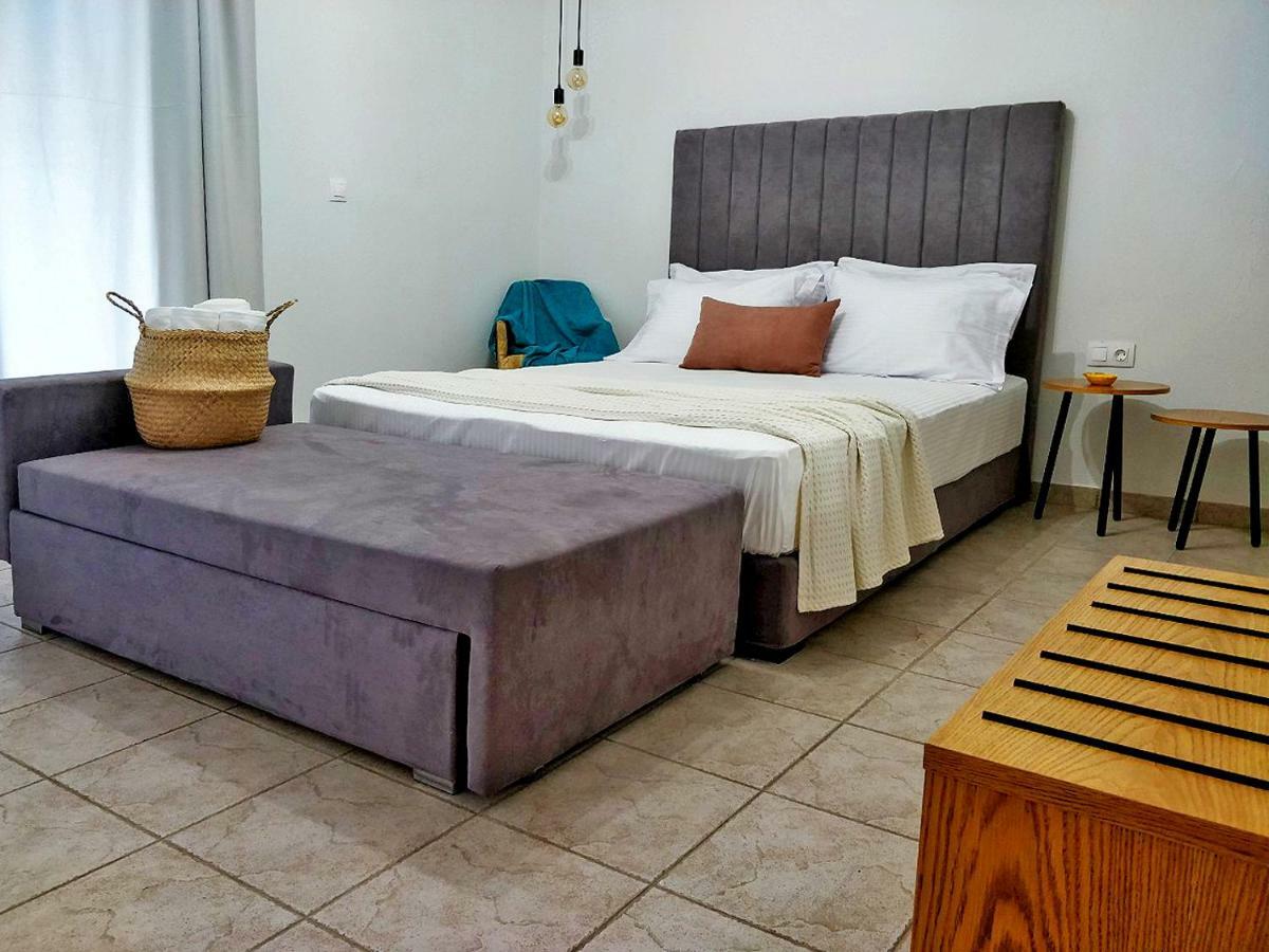 Sivilla Boutique Afytos Buitenkant foto